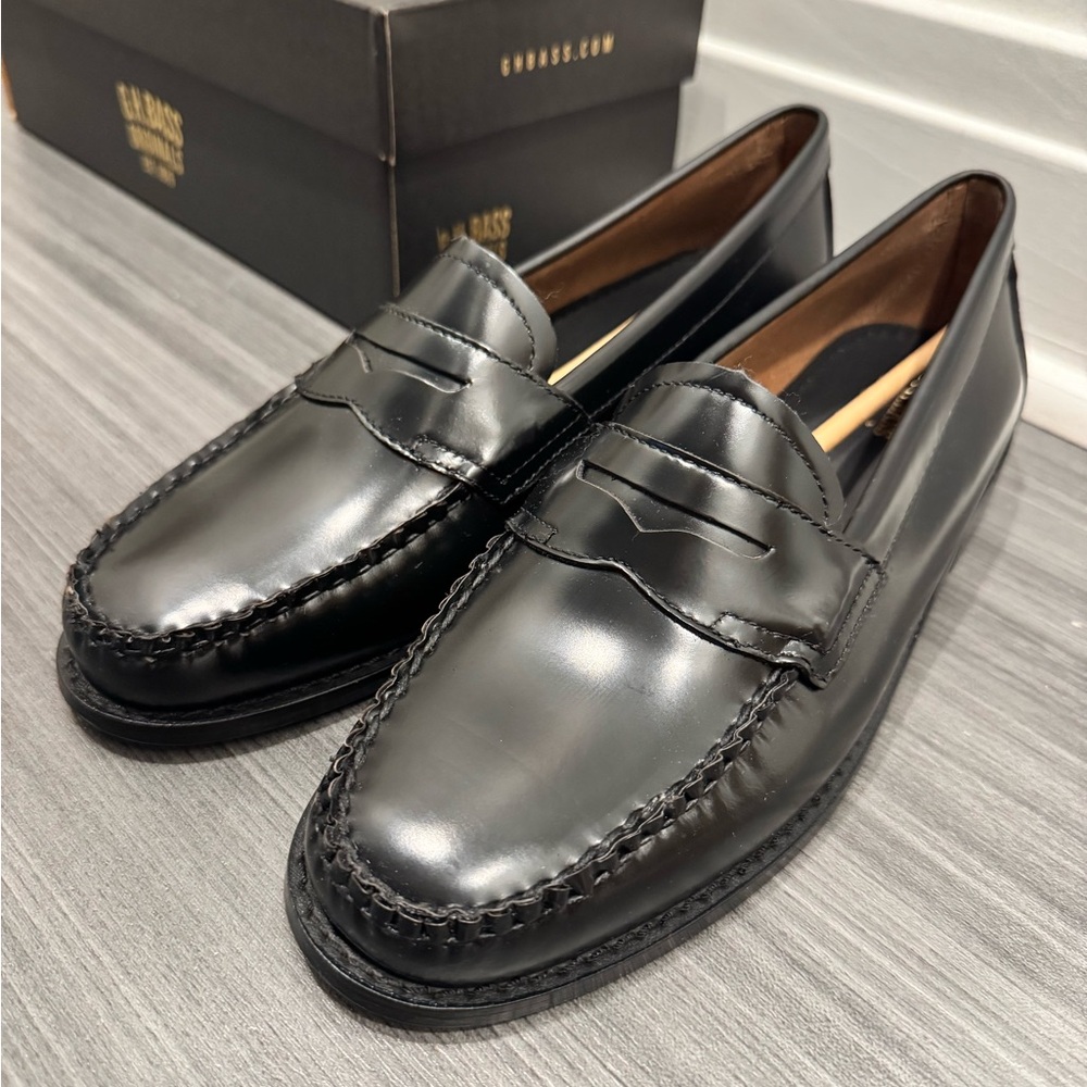GH BASS WOMENS WEEJUNS LOAFER - Never worn, brand new! - Black / 9